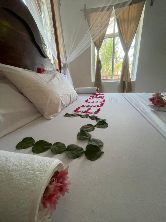 Garden Dreams Hotelナングウィ エクステリア 写真